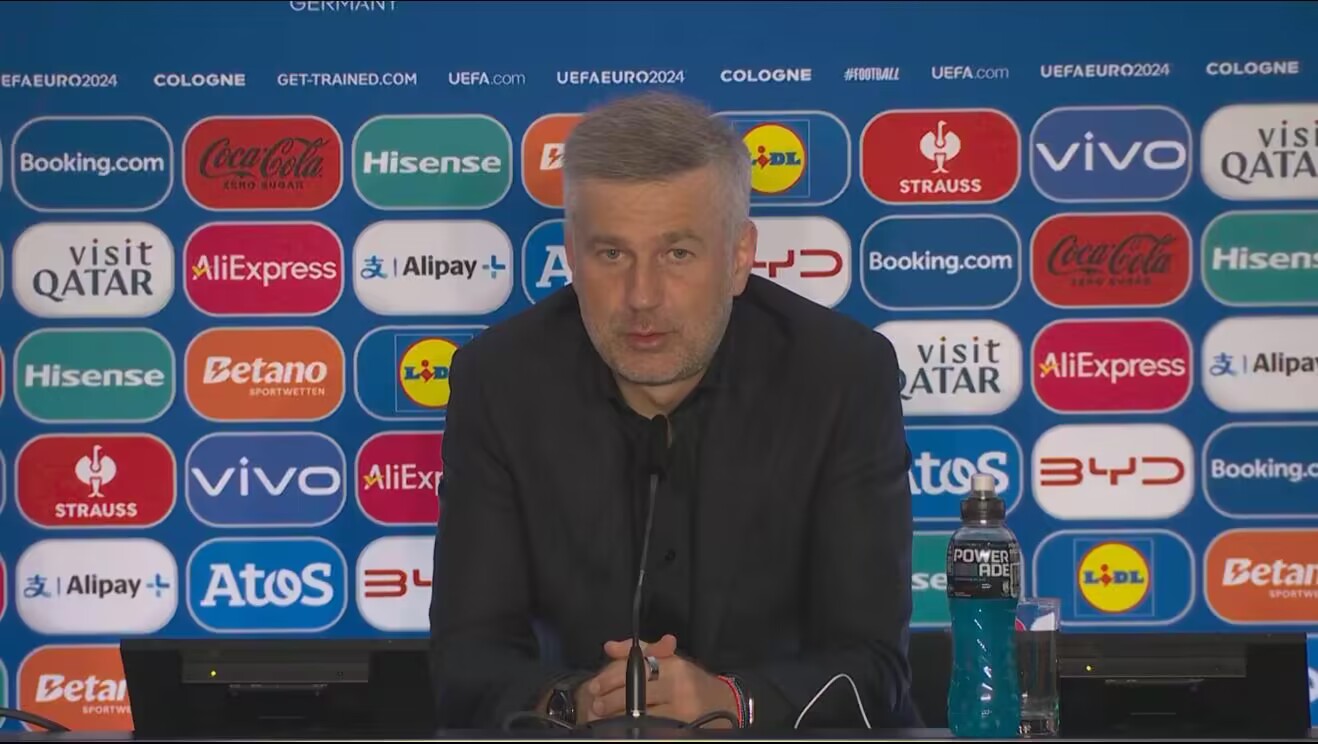 罗马尼亚主帅：比利时是夺冠候选，我们没有踢出想要的比赛